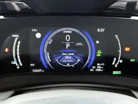 Lexus NX (2025) thumbnail 5