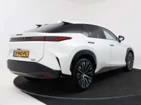 Lexus RZ (2024) thumbnail 3