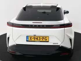 Lexus RZ (2024) thumbnail 25
