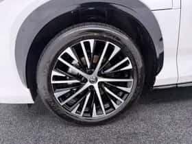 Lexus RZ (2024) thumbnail 29