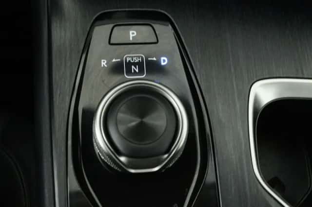Lexus RZ (2023) thumbnail 6