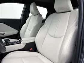 Lexus LBX (2024) thumbnail 15