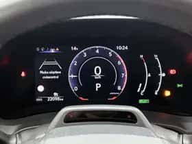 Lexus LBX (2024) thumbnail 5