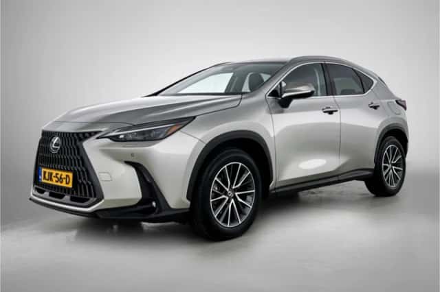 Lexus NX (2025) thumbnail 1