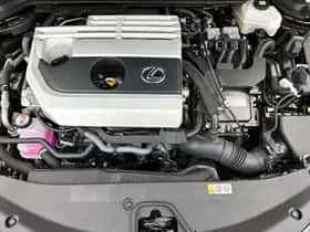 Lexus UX (2024) thumbnail 26