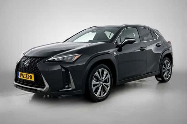 Lexus UX (2024) thumbnail 1