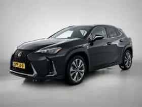 Lexus UX (2024) thumbnail 2