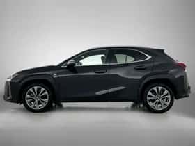 Lexus UX (2024) thumbnail 3