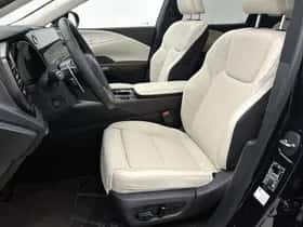 Lexus RX (2026) thumbnail 16