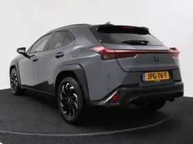 Lexus UX (2025) thumbnail 16