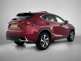 Lexus NX (2018) thumbnail 2