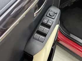 Lexus NX (2018) thumbnail 25