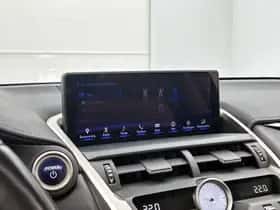 Lexus NX (2018) thumbnail 8