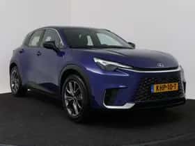 Lexus LBX (2025) thumbnail 15