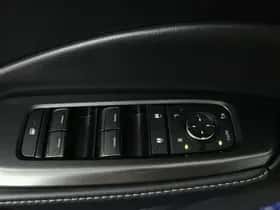 Lexus LBX (2025) thumbnail 9