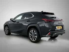 Lexus UX (2025) thumbnail 13
