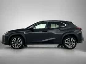 Lexus UX (2025) thumbnail 3