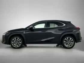 Lexus UX (2025) thumbnail 4