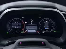 Lexus LBX (2025) thumbnail 8