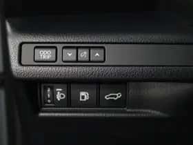 Lexus LBX (2025) thumbnail 29