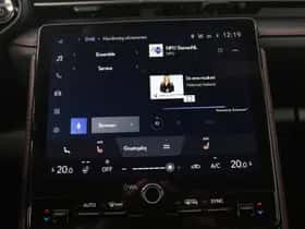 Lexus LBX (2025) thumbnail 10