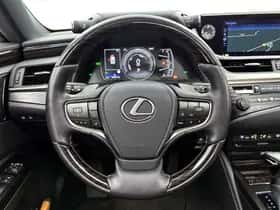 Lexus ES (2020) thumbnail 17