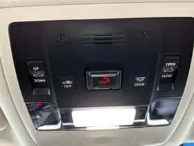 Lexus ES (2020) thumbnail 29