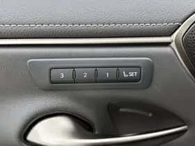 Lexus ES (2020) thumbnail 38