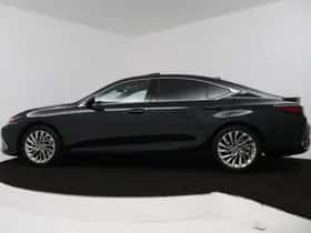 Lexus ES (2025) thumbnail 3