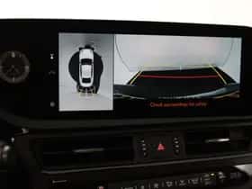 Lexus ES (2025) thumbnail 10