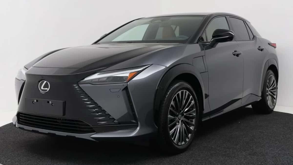 Lexus RZ (2026) — foto 1
