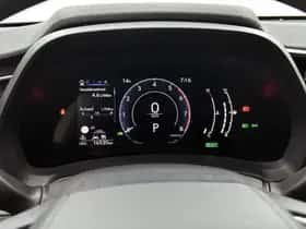 Lexus LBX (2024) thumbnail 5