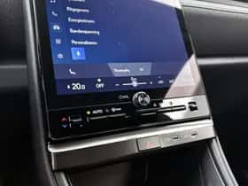 Lexus LBX (2024) thumbnail 9
