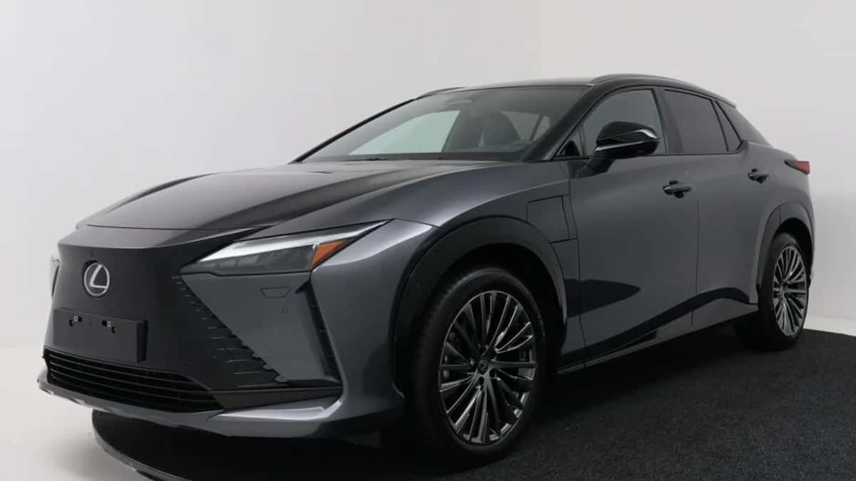 Lexus RZ (2026) — foto 1