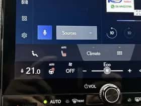 Lexus LBX (2024) thumbnail 18