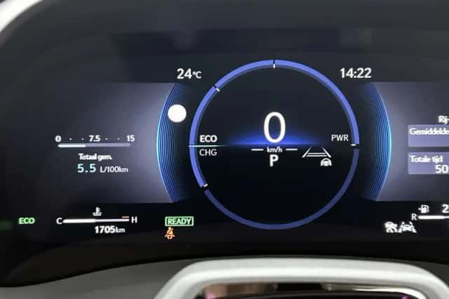 Lexus LBX (2026) thumbnail 5