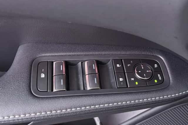 Lexus RX (2025) thumbnail 4