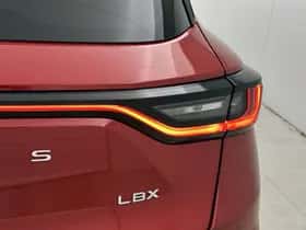 Lexus LBX (2024) thumbnail 29