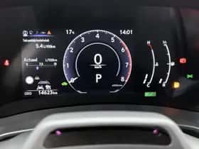 Lexus LBX (2024) thumbnail 5
