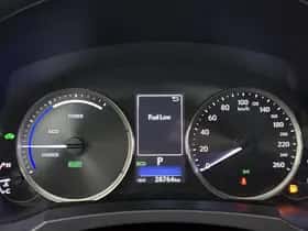 Lexus IS (2021) thumbnail 6