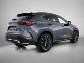 Lexus NX (2022) thumbnail 2