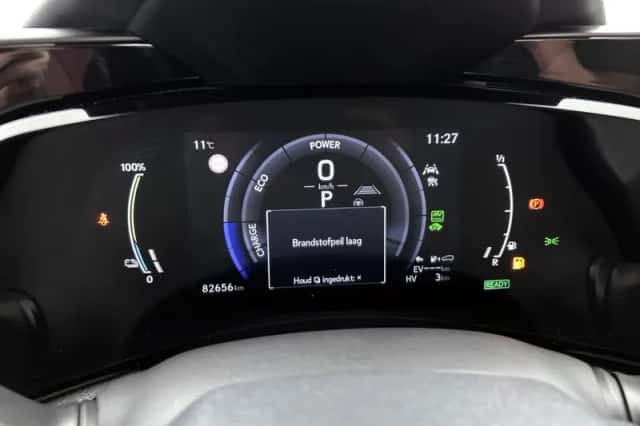 Lexus NX (2022) thumbnail 5