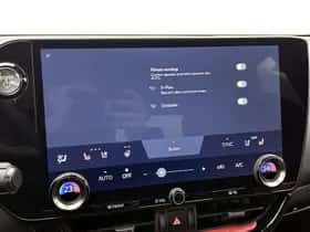 Lexus NX (2022) thumbnail 9