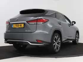 Lexus RX (2020) thumbnail 2