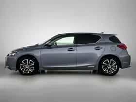 Lexus CT (2019) thumbnail 3
