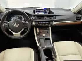 Lexus CT (2019) thumbnail 4