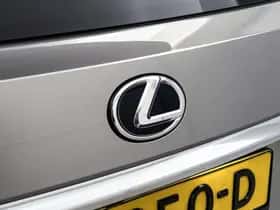 Lexus RX (2017) thumbnail 21