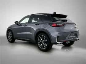 Lexus LBX (2024) thumbnail 13