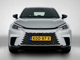 Lexus LBX (2024) thumbnail 19