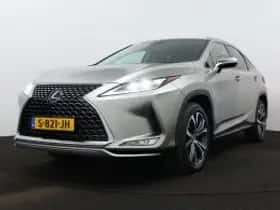 Lexus RX (2021) thumbnail 2